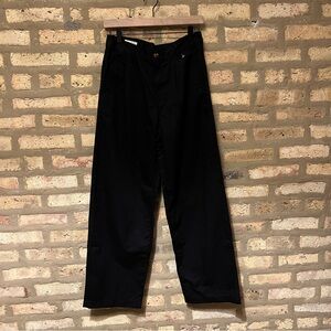 Women’s Levi’s high rise pleated baggy trouser pants; size 26